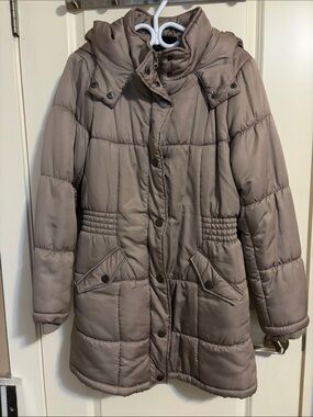 Vero Moda Taupe Quilted Puffer Coat with Hood